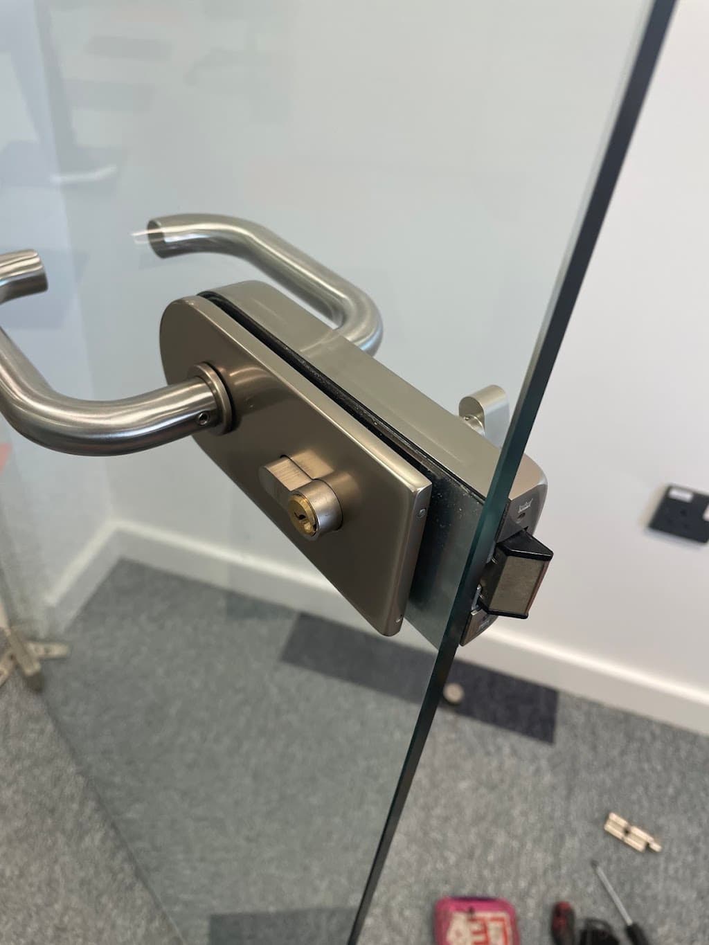 Ricks Locksmith & Door Repairs