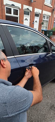 Auto Electro Locksmith(mobile/onsite) — Customer photo